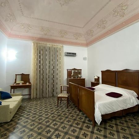 Crispi Accomodation B&B Katanya Dış mekan fotoğraf