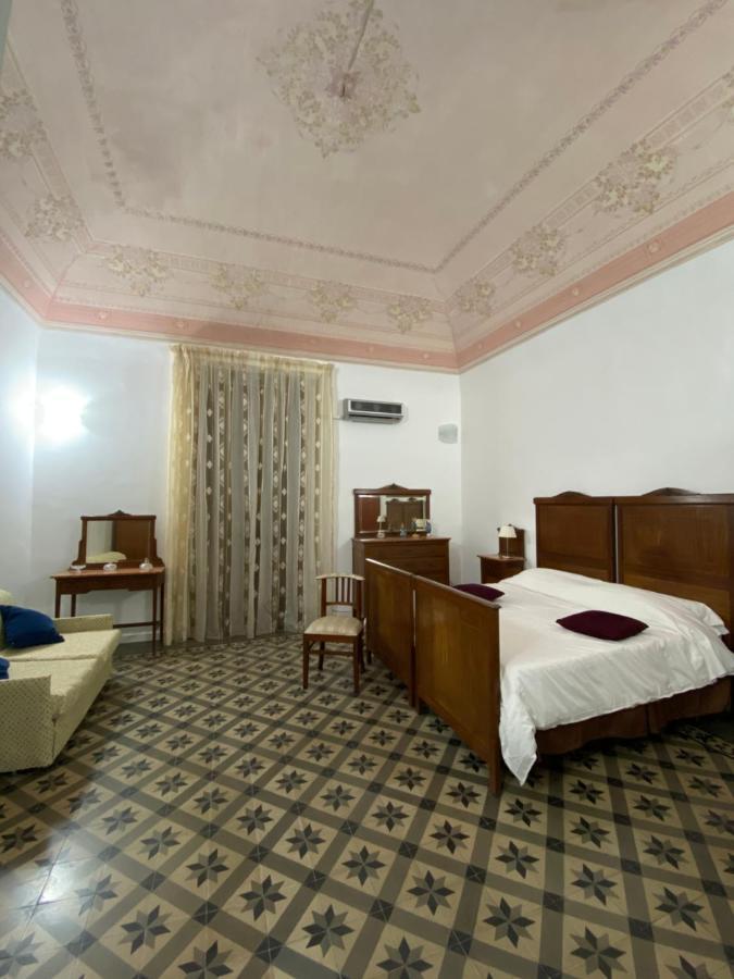 Crispi Accomodation B&B Katanya Dış mekan fotoğraf