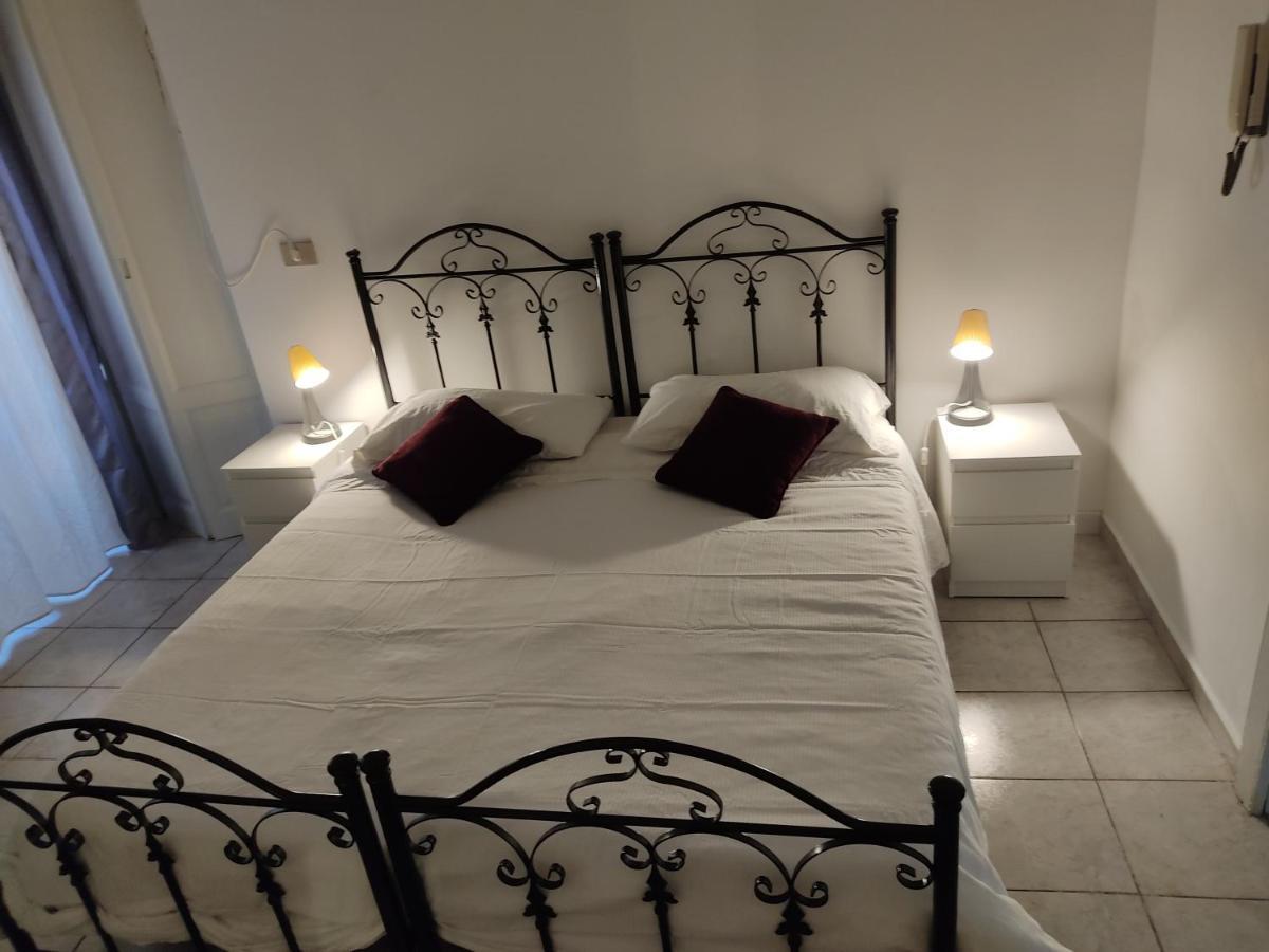 Crispi Accomodation B&B Katanya Dış mekan fotoğraf